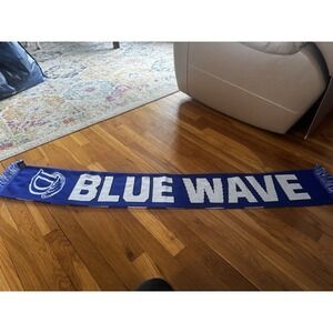 Darien Blue Wave Blue White Fringe Scarf Unisex Sports Scarf Connecticut Acrylic